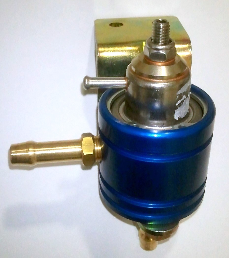 Régulateur de pression d'essence réglable Universel 0 5 Bar regulateur pression d essence 8 bars